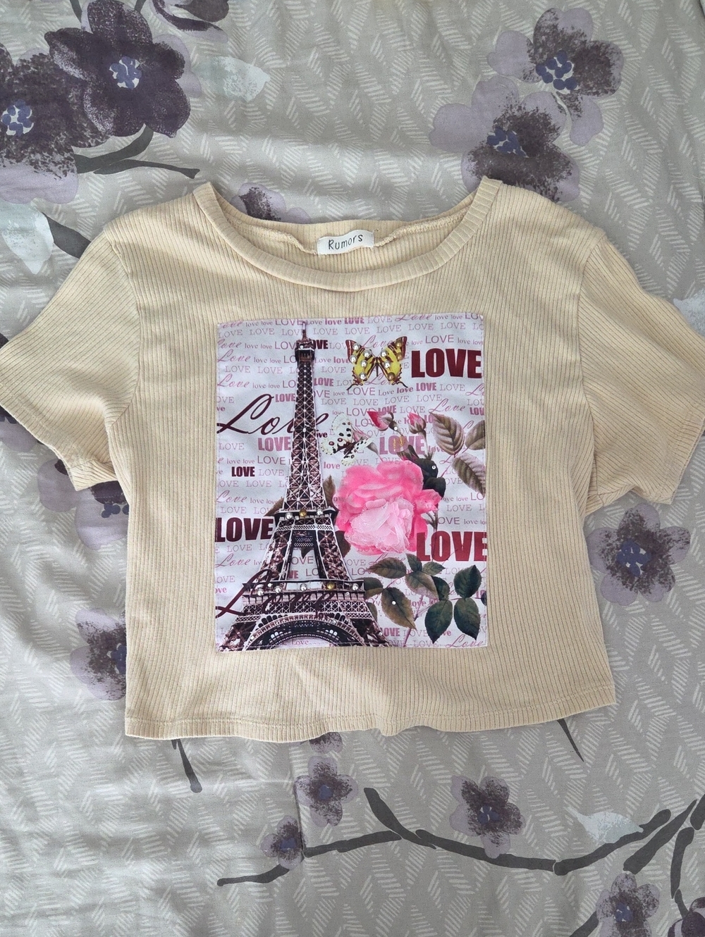 Beige Cute Eiffel Tower Graphic Tee w Open Back